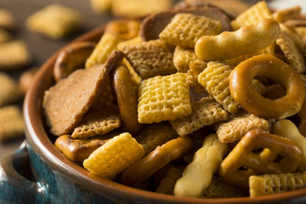 Homemade Salty Snack Party Mix — Stock Photo, Image