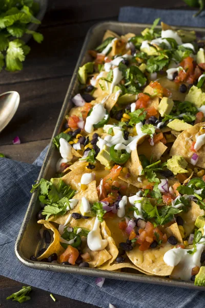 Homemade Loaded Sheet Pan Nachos — Stock Photo, Image