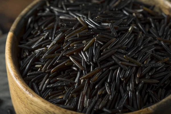 Organiczne suchy czarny dziki ryż — Zdjęcie stockowe