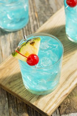 Mavi Hawaii kokteyl kokteyl serinletici