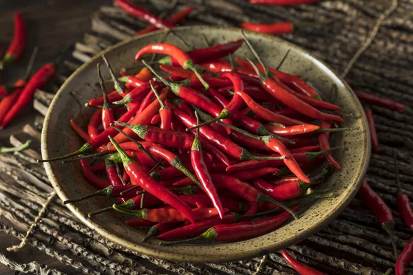 Органический красный тайский перец — стоковое фото