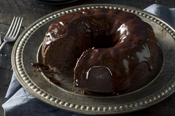 Sweet Homemade Dark Chocolate Bundt Cake — Stock Photo, Image