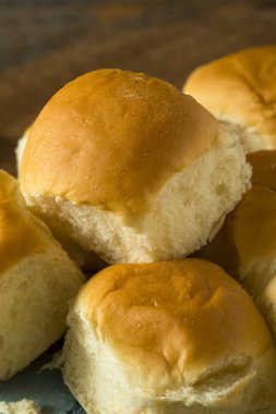 Ev yapımı pişmiş tatlı Hawaiian Buns