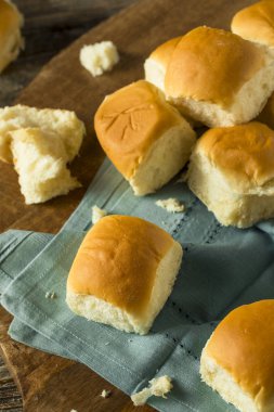 Ev yapımı pişmiş tatlı Hawaiian Buns