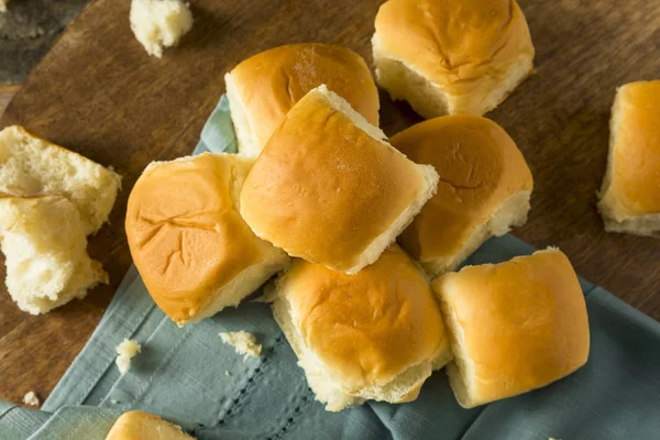 Homemade Baked Sweet Hawaiian Buns — Stock Photo, Image