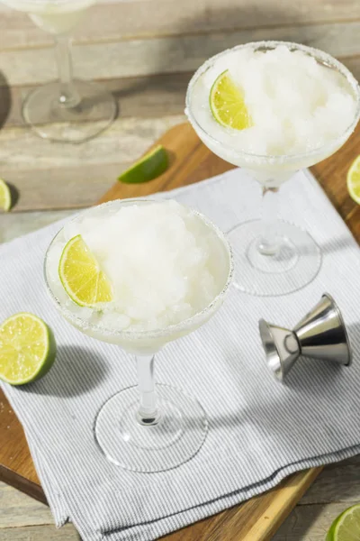 Kalt erfrischende Kalk gefrorene Margarita — Stockfoto