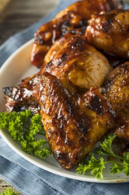 Ev yapımı baharatlı Barbekü Barbekü tavuk