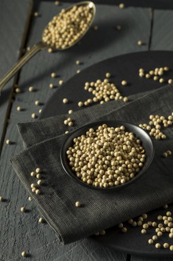 Kuru organik beyaz karabiber