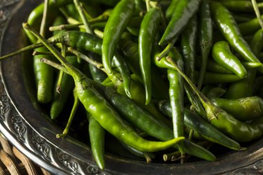 Ham organik yeşil Tay biber