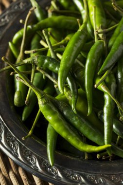 Ham organik yeşil Tay biber