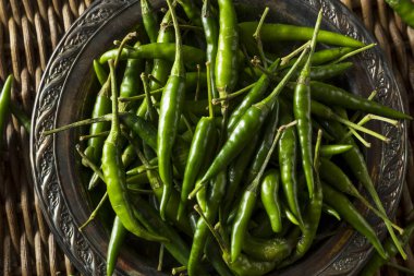 Ham organik yeşil Tay biber