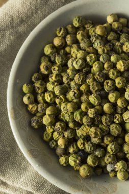 Ham yeşil organik karabiber