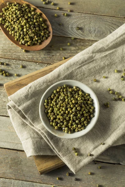 Ham yeşil organik karabiber