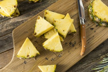 Çiğ sarı organik Hawaiian ananas