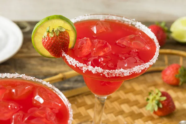 Homemade Iced Starwberry Margarita — Stock Photo, Image