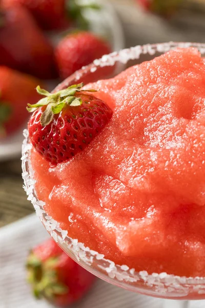 Homemade Red Frozen Strawberry Margarita — Stock Photo, Image