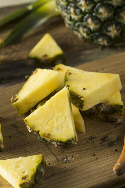 Çiğ sarı organik Hawaiian ananas