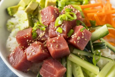 Ham organik Ahi Tuna Poke kase