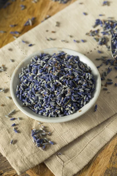 Ham organik kuru mor lavanta baharat