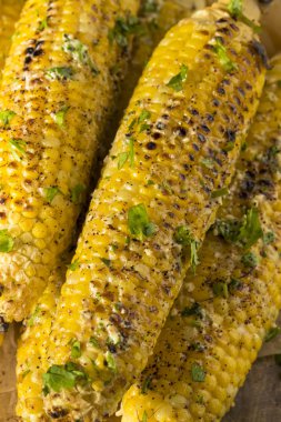 Mangalda ev yapımı Elote Meksika Caddesi Mısır