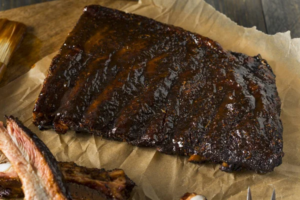 Homemade Smoked Barbecue St. Louis Style Pork Ribs — Stock Photo, Image