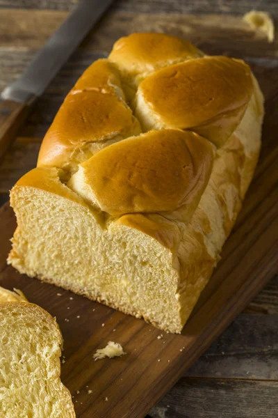 Домашний сладкий хлеб Бриош Лоуф — стоковое фото