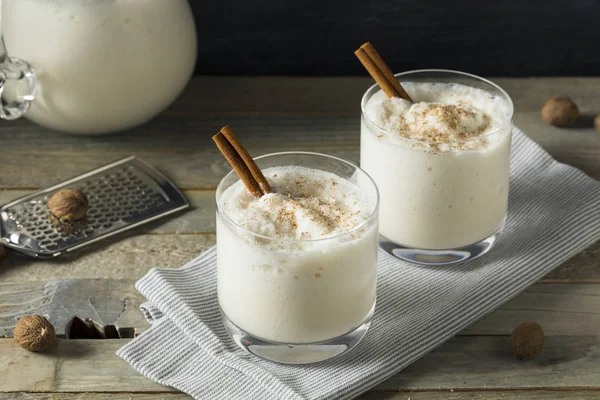 Poinçon de lait Bourbon congelé fait maison — Photo