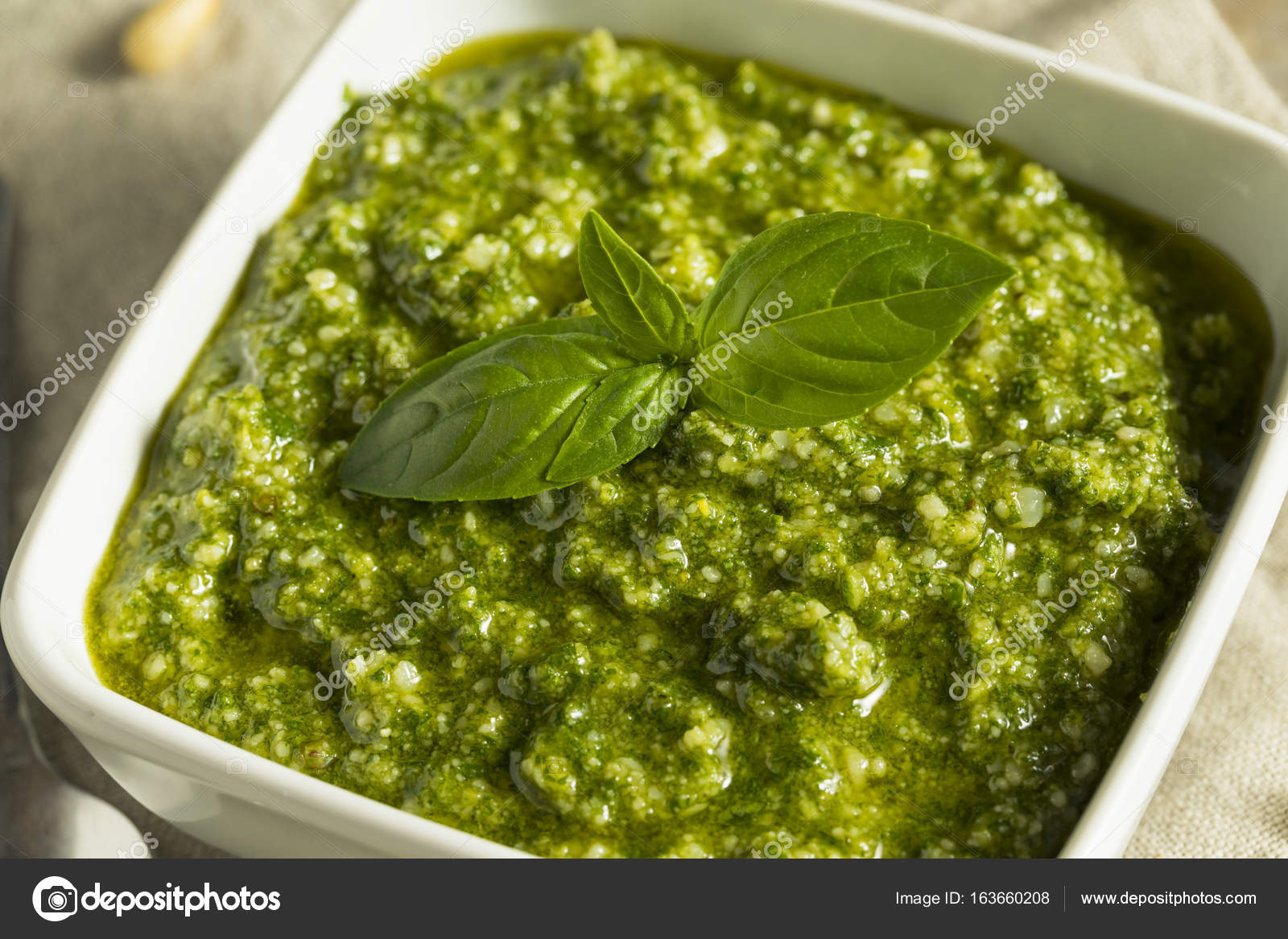 Pesto Sos Pesto Sos
