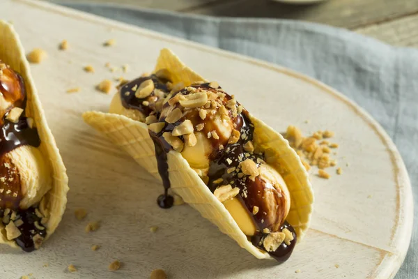 Sweet Homemade Chocolate Ice Cream Taco — Stock Photo, Image