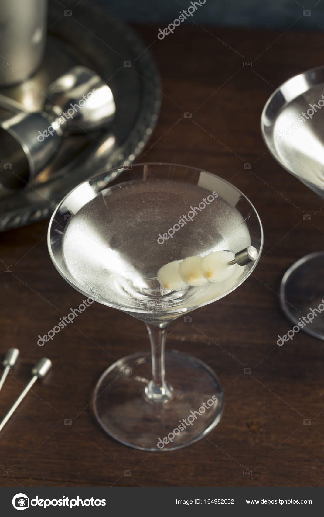 images Gibson Bebida bebida casera gibson martini fotografia de stock c bhofack2 164982032 depositphotos