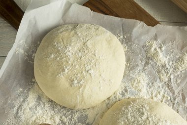 Ham organik beyaz Pizza hamur topu