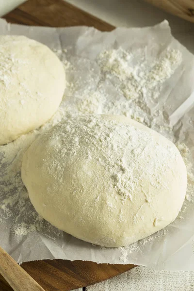 Ham organik beyaz Pizza hamur topu