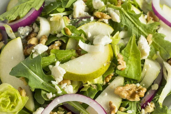 Ham sonbahar armut ve mavi peynirli salata