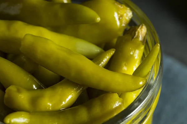 Organic Pickled Green Sport Peppers — Stock Photo, Image