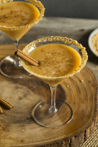 Tatlı ev yapımı kabak votka Martini