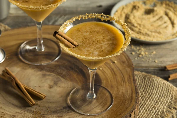 Tatlı ev yapımı kabak votka Martini