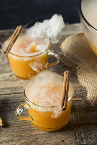 Homemade Spooky Pumpkin Spice Punch — Stock Photo, Image