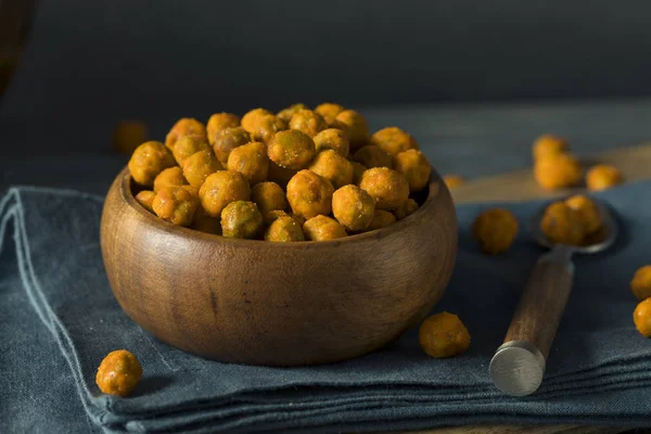 Ev yapımı baharatlı Sriracha bezelye