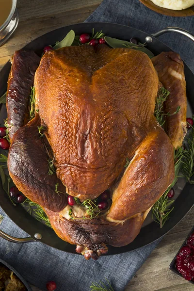 Organiczne domowe wędzone Turcja kolacja na Święto Dziękczynienia — Zdjęcie stockowe