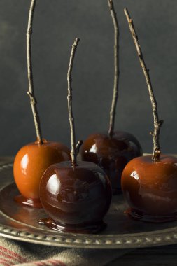 Gurme tatlı süslü şeker elma