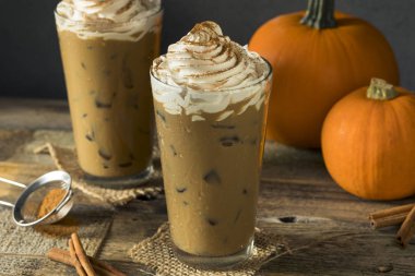 Tatlı buzlu kabak Spice Latte