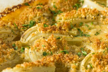 Ev yapımı peynir rezene graten