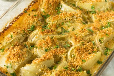 Ev yapımı peynir rezene graten