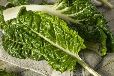 Ham organik yeşil Swiss Chard