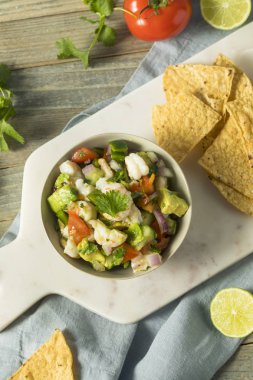 Ham ev yapımı karides meze