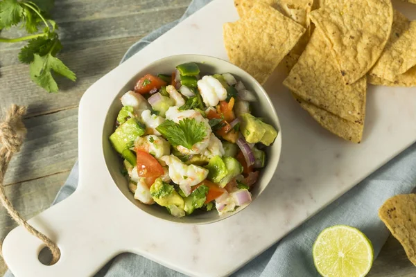 Ceviche di gamberetti fatti in casa crudi — Foto Stock