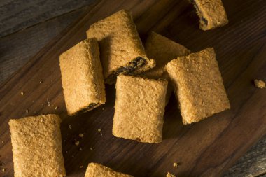 Sağlıklı ev yapımı incir meyve barlar