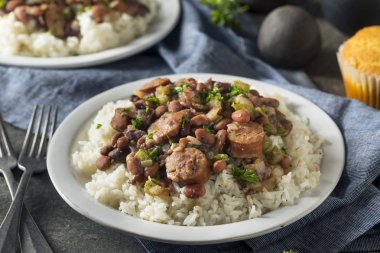 Güney kırmızı fasulye ve pirinç