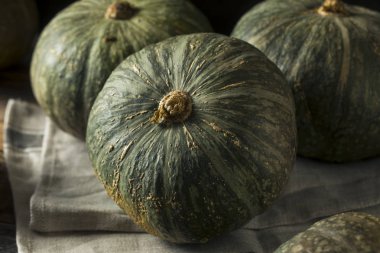 Ham yeşil organik Kabocha Squash