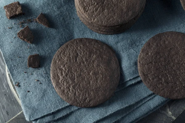 Homemade Round Chocolate Wafer Cookies — Stock Photo, Image